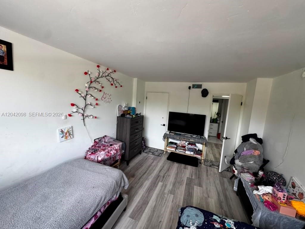 210 174th St # M11, Sunny Isles Beach, FL 33160 photo 3