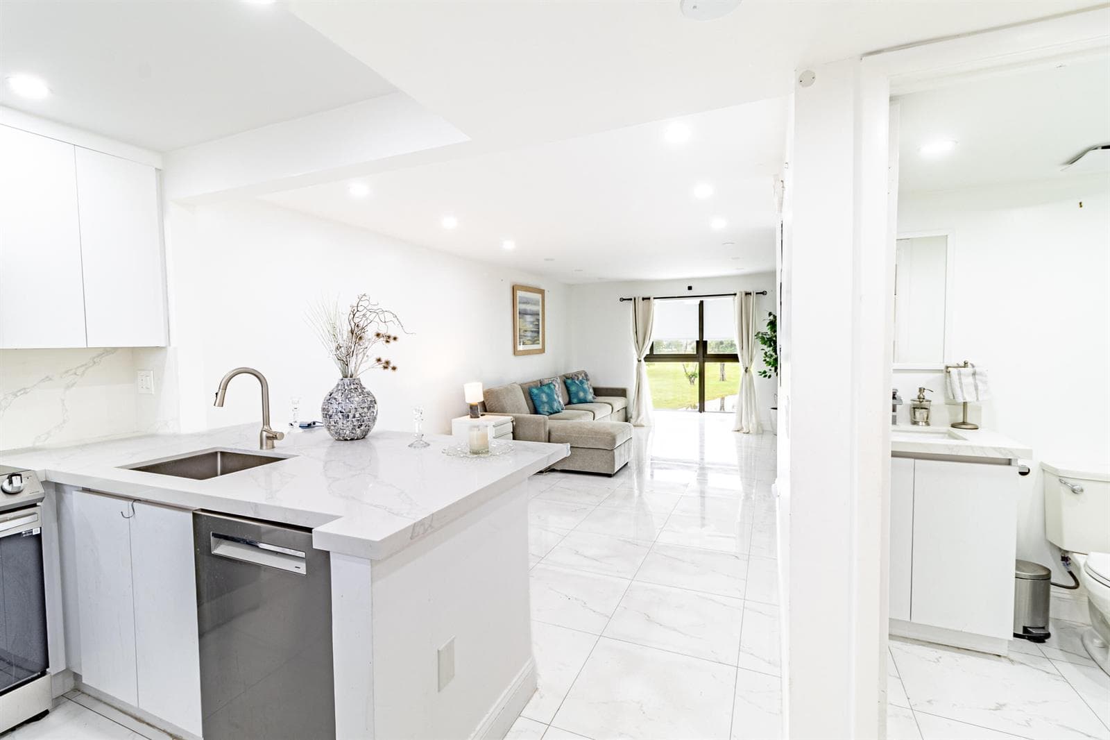 10331 Sunrise Lakes Boulevard # 302, Sunrise, FL 33322 photo 3