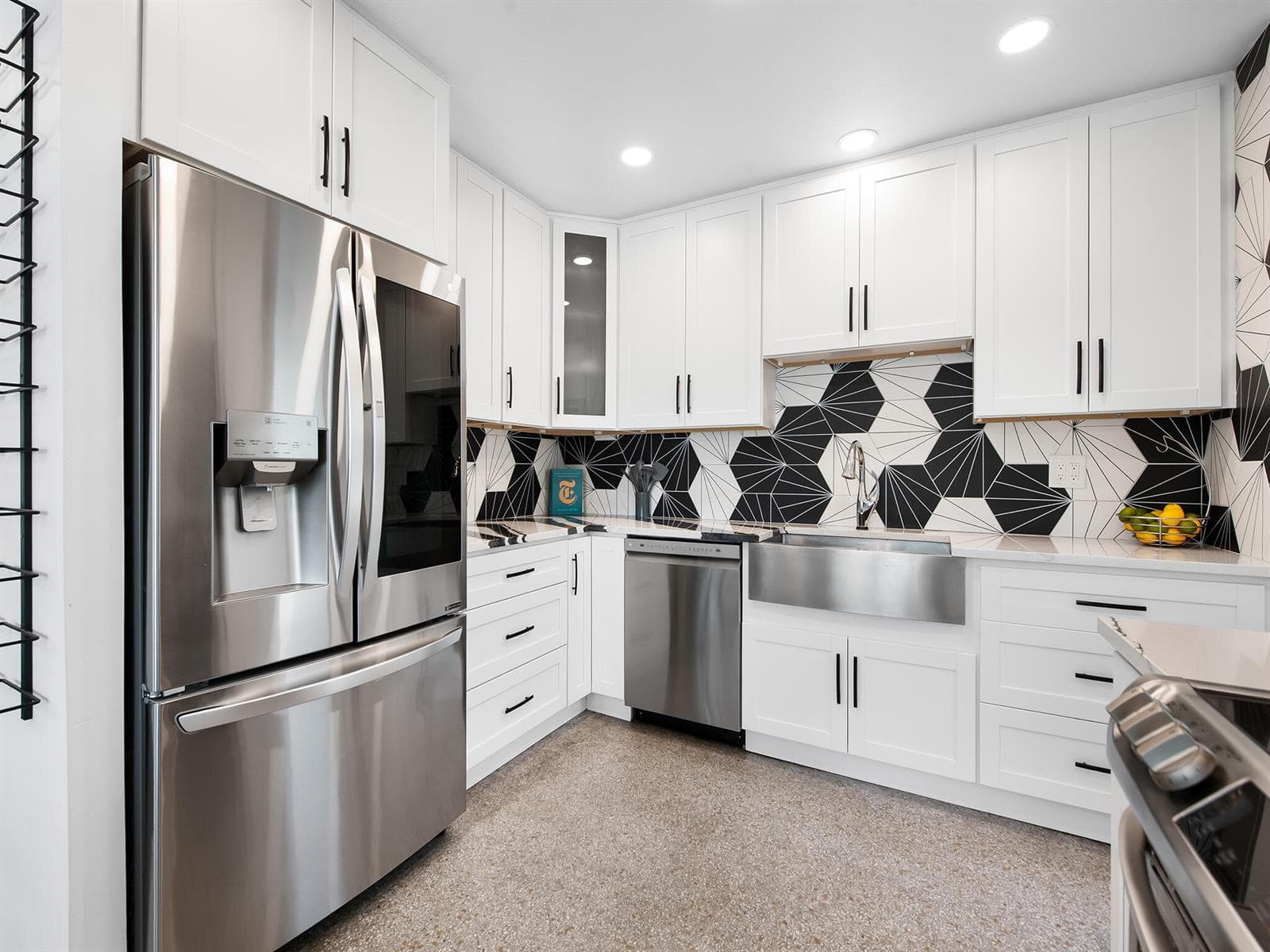 657 NW 30th Court, Wilton Manors, FL 33311 photo 5