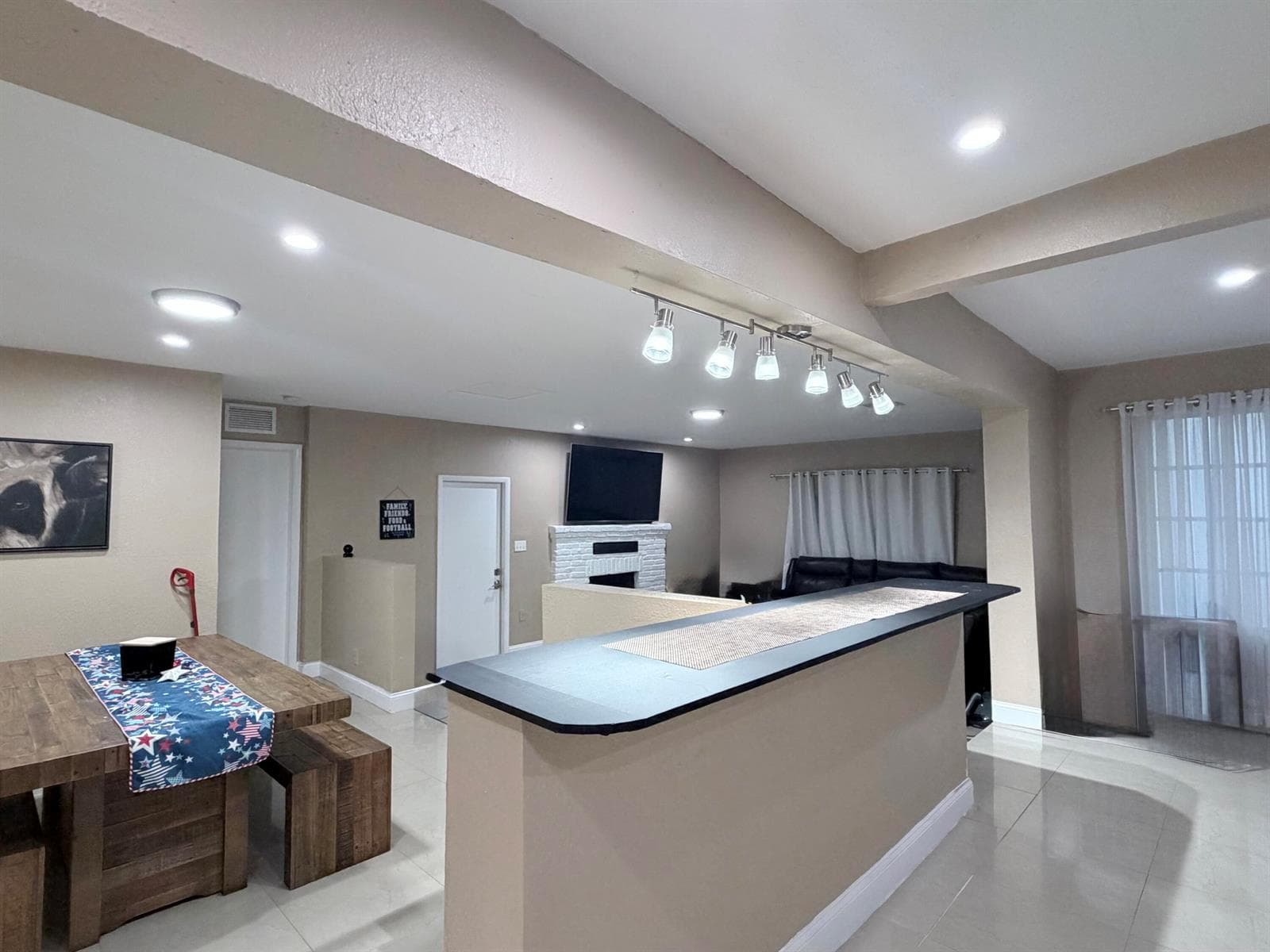 2000 SW 95th Terrace, Miramar, FL 33025 photo 4
