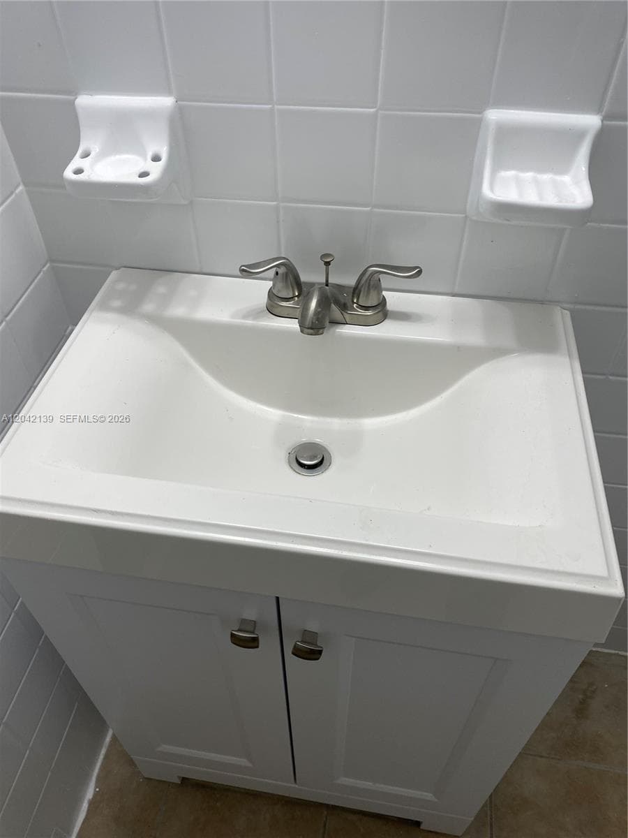 2901 NW 50th St, Miami, FL 33142 photo 5