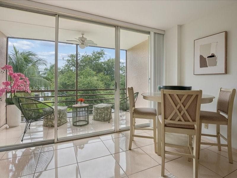 117 Royal Park Dr # 3F, Oakland Park, FL 33309 photo 3