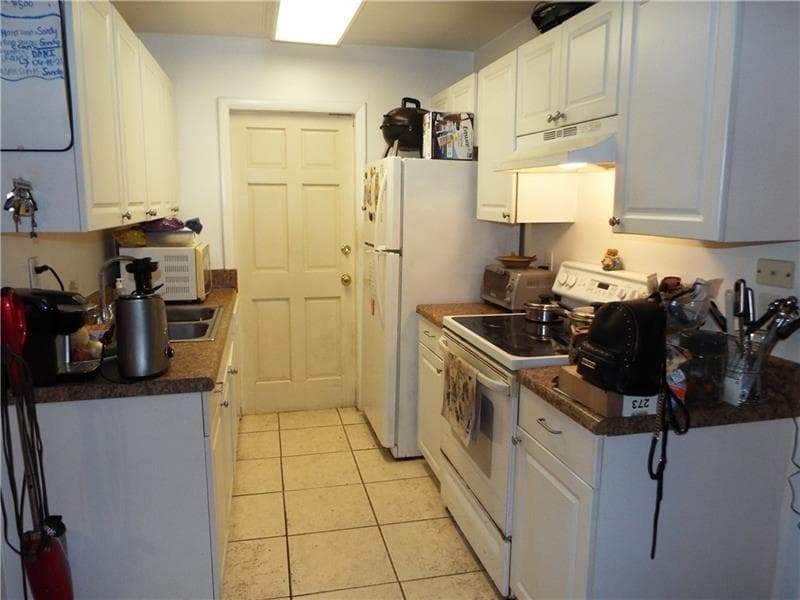 898 NE 39th Street # 2, Oakland Park, FL 33334 photo 2