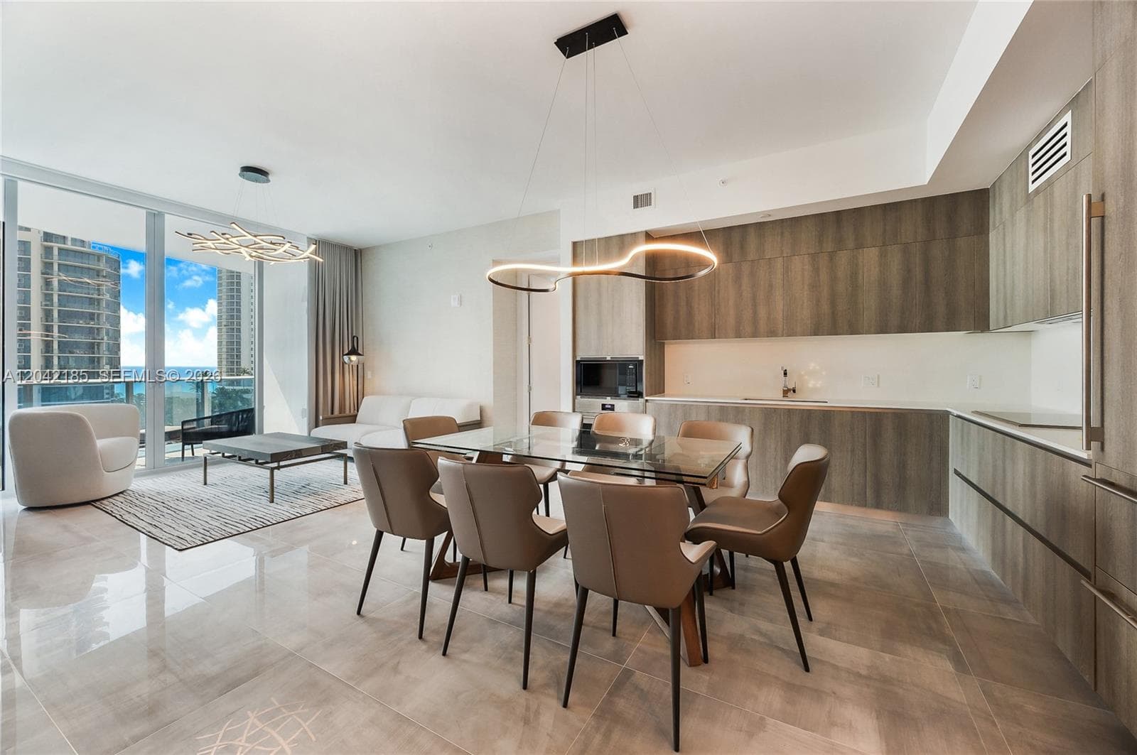 17550 Collins Ave # 702, Sunny Isles Beach, FL 33160 photo 2