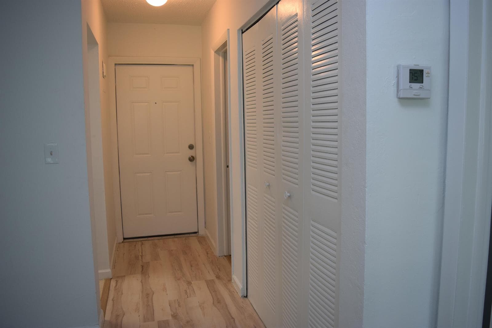 151 SE 6th Avenue # Apt 14, Pompano Beach, FL 33060 photo 2