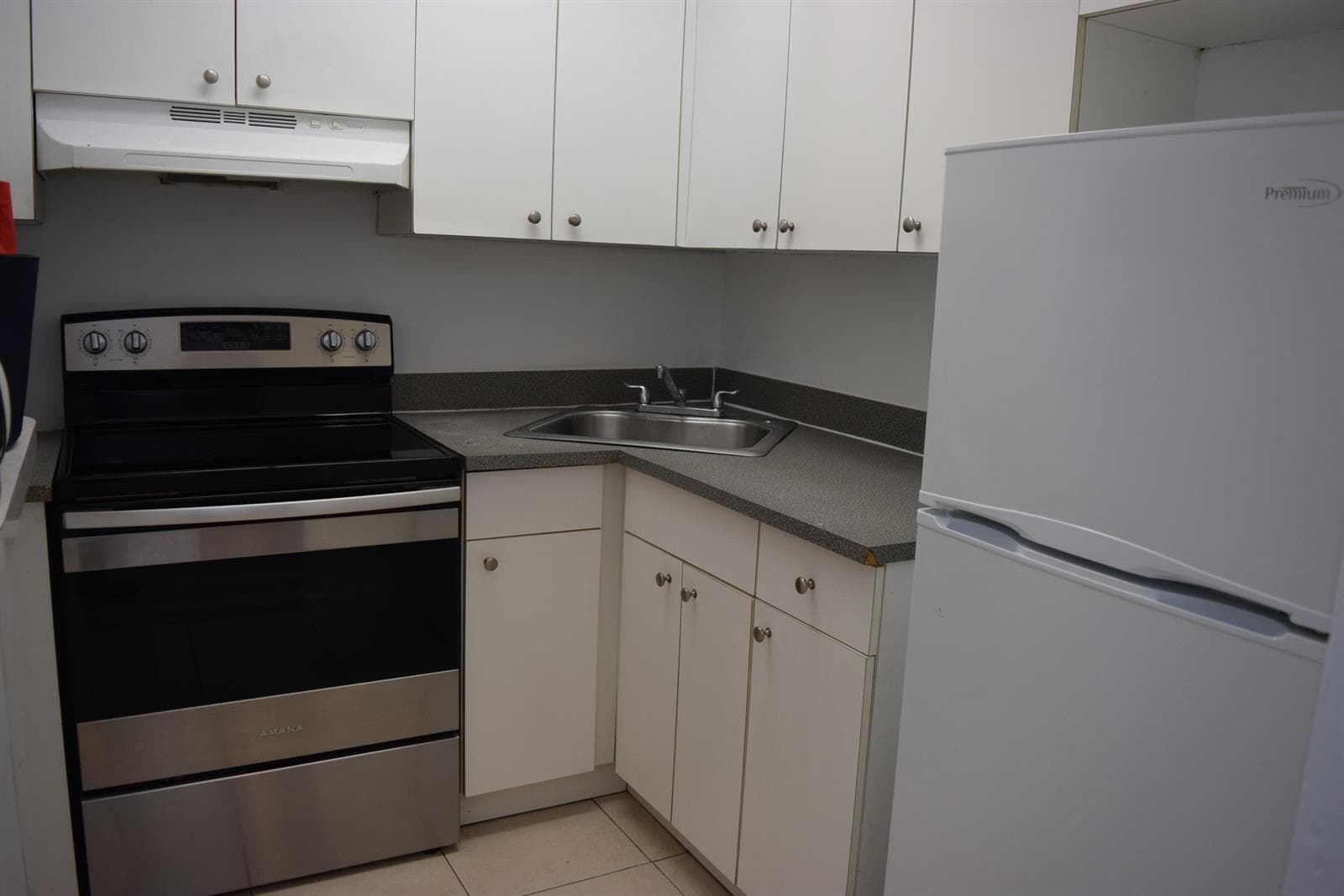 151 SE 6th Avenue # Apt 14, Pompano Beach, FL 33060 photo 3