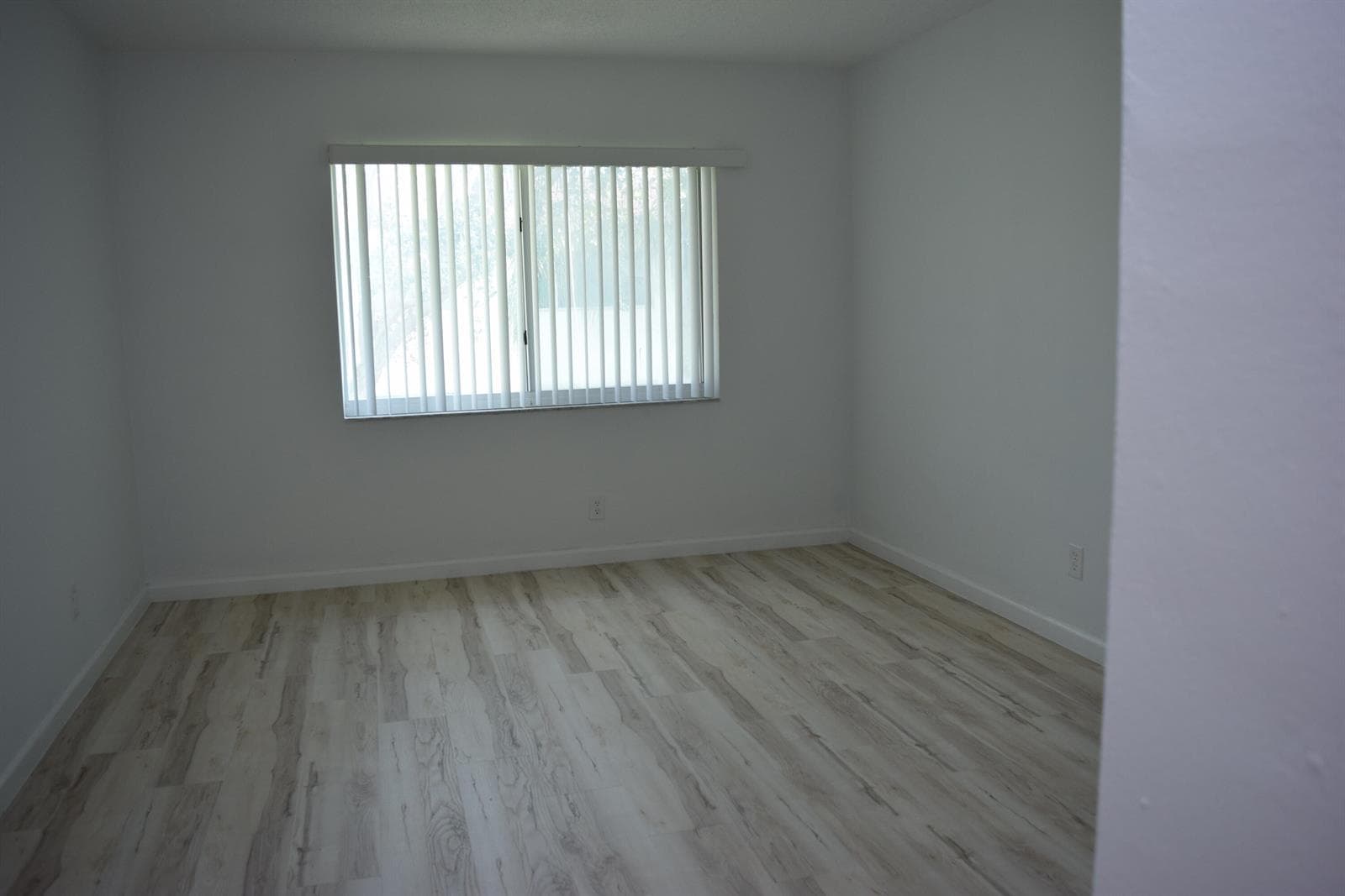 151 SE 6th Avenue # Apt 14, Pompano Beach, FL 33060 photo 5