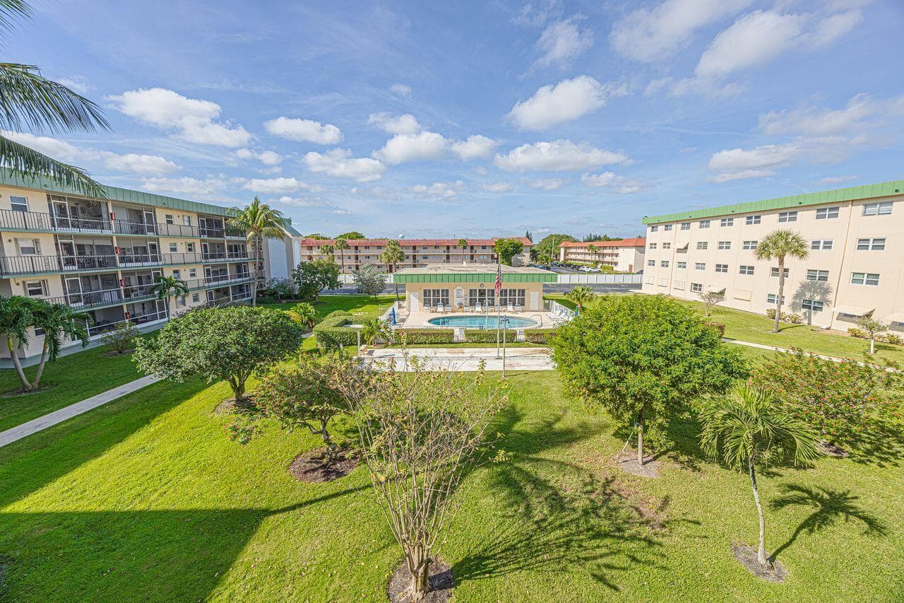 808 SE 7th Street # 305, Deerfield Beach, FL 33441 photo 2