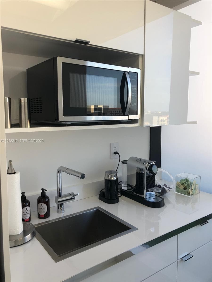 2100 Ponce De Leon Blvd # PENTHOUSE 1, Coral Gables, FL 33134 photo 5