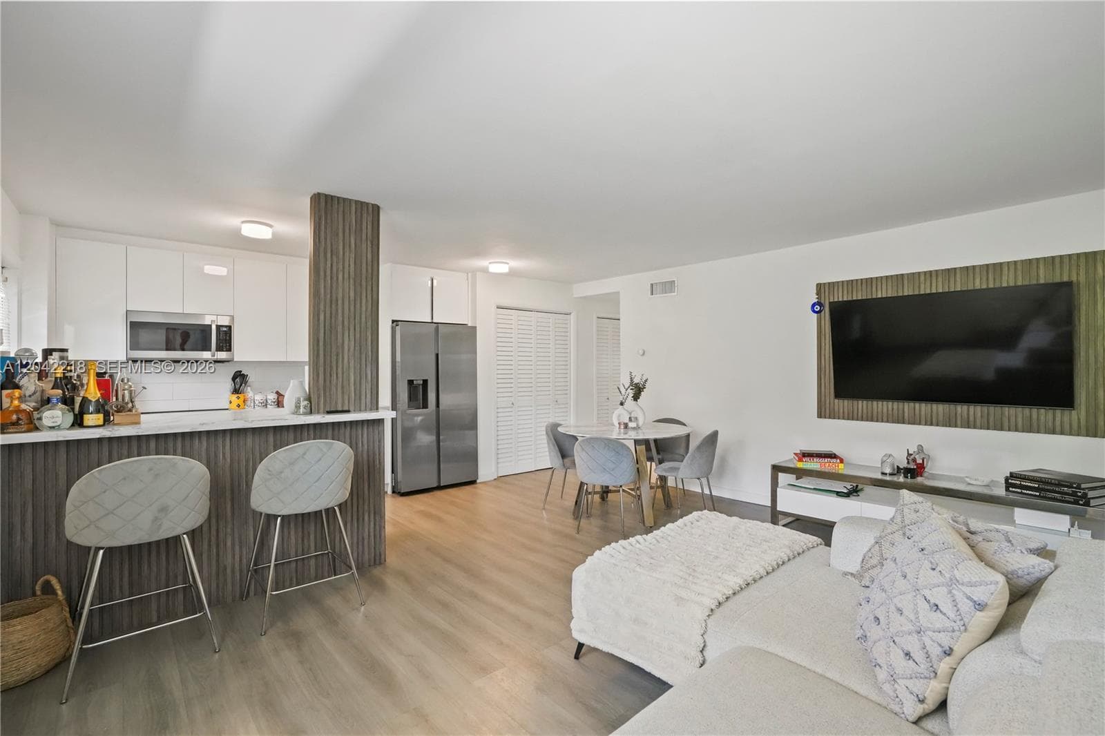 1614 West Ave # 203, Miami Beach, FL 33139 photo 2