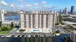 250 174th St # 1211, Sunny Isles Beach, FL 33160 photo 2
