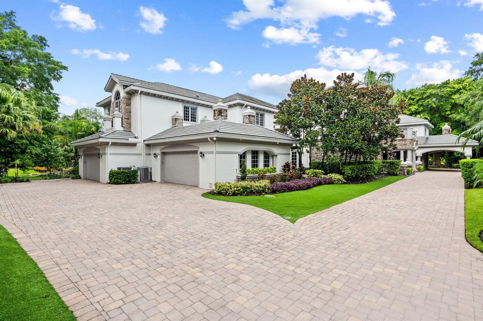 8950 NW 70th Court, Parkland, FL 33067 photo 4