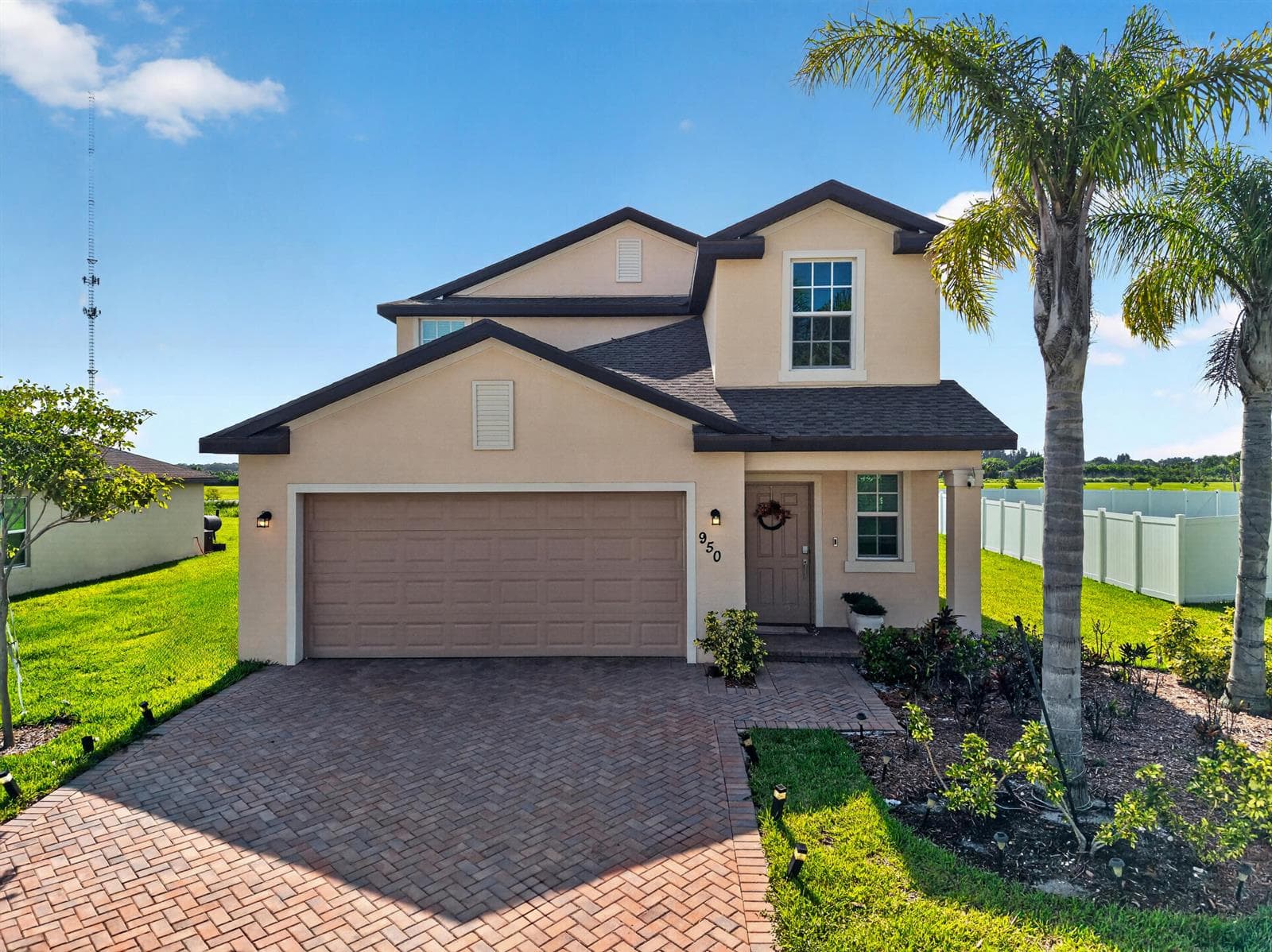 950 Bent Creek Drive, Fort Pierce, FL 34947 photo 2