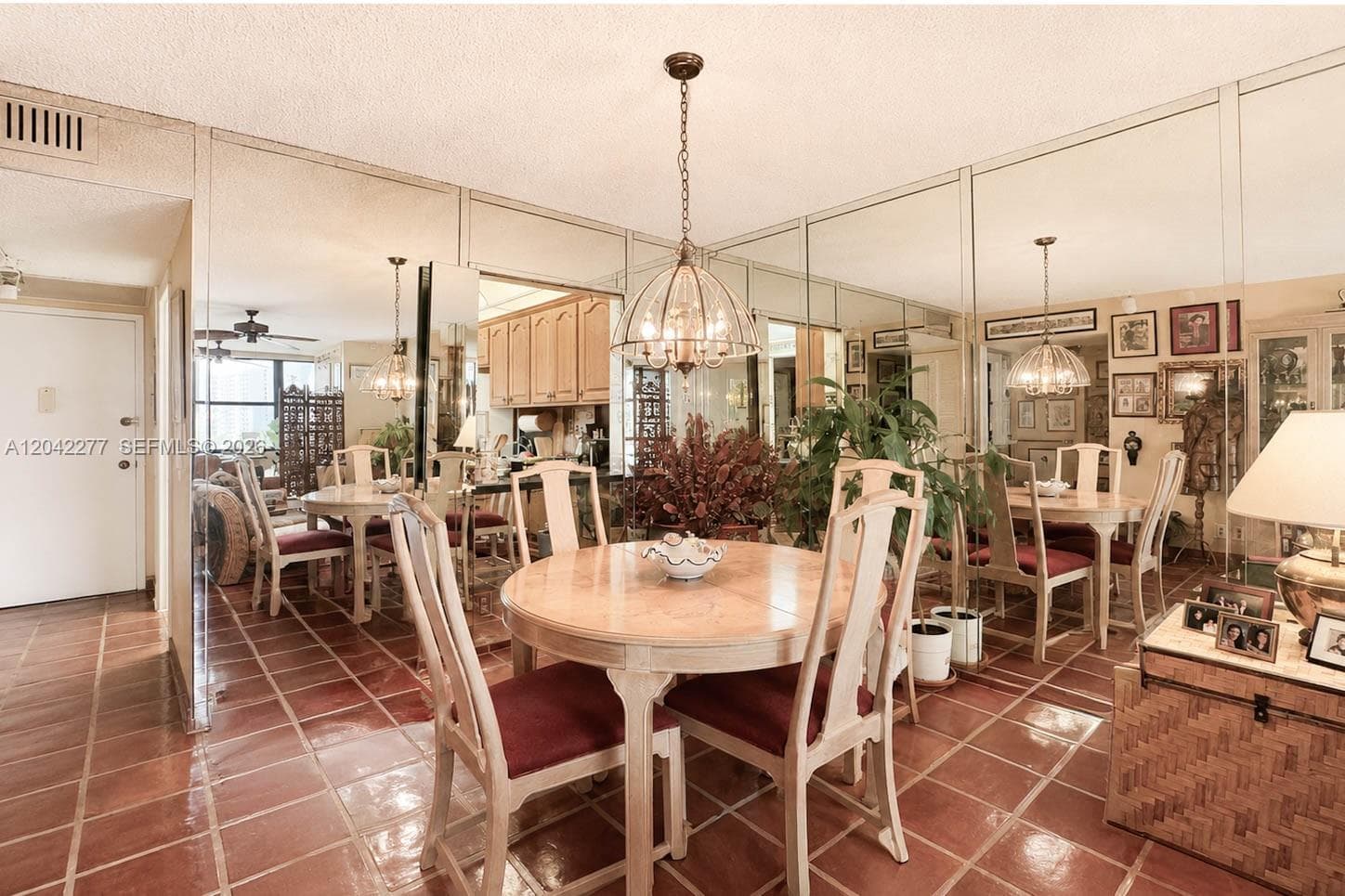 1000 Parkview Dr # 726, Hallandale Beach, FL 33009 photo 4