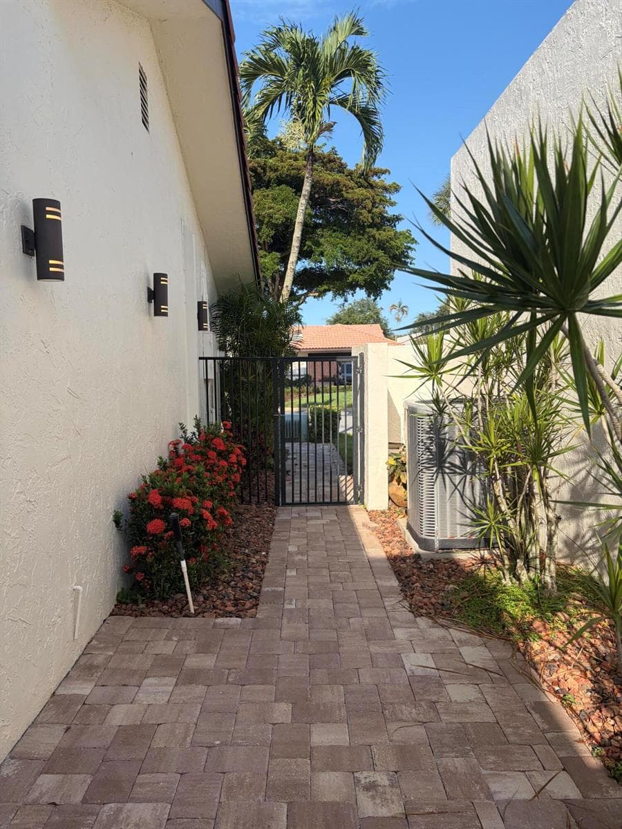 21435 Campo Allegro Drive, Boca Raton, FL 33433 photo 5