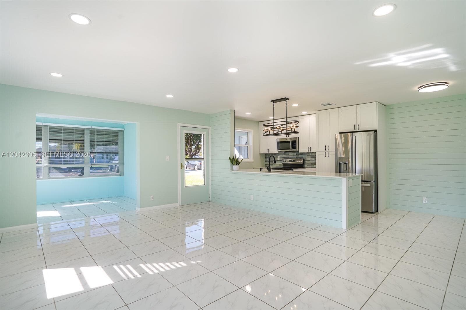 560 High Point Dr # D, Delray Beach, FL 33445 photo 3