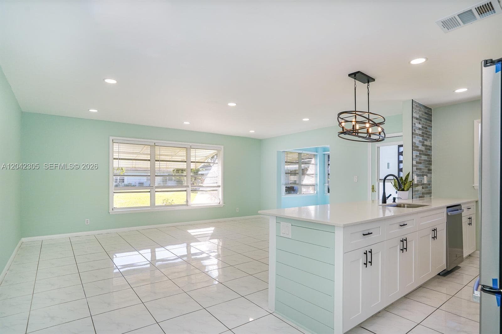 560 High Point Dr # D, Delray Beach, FL 33445 photo 5