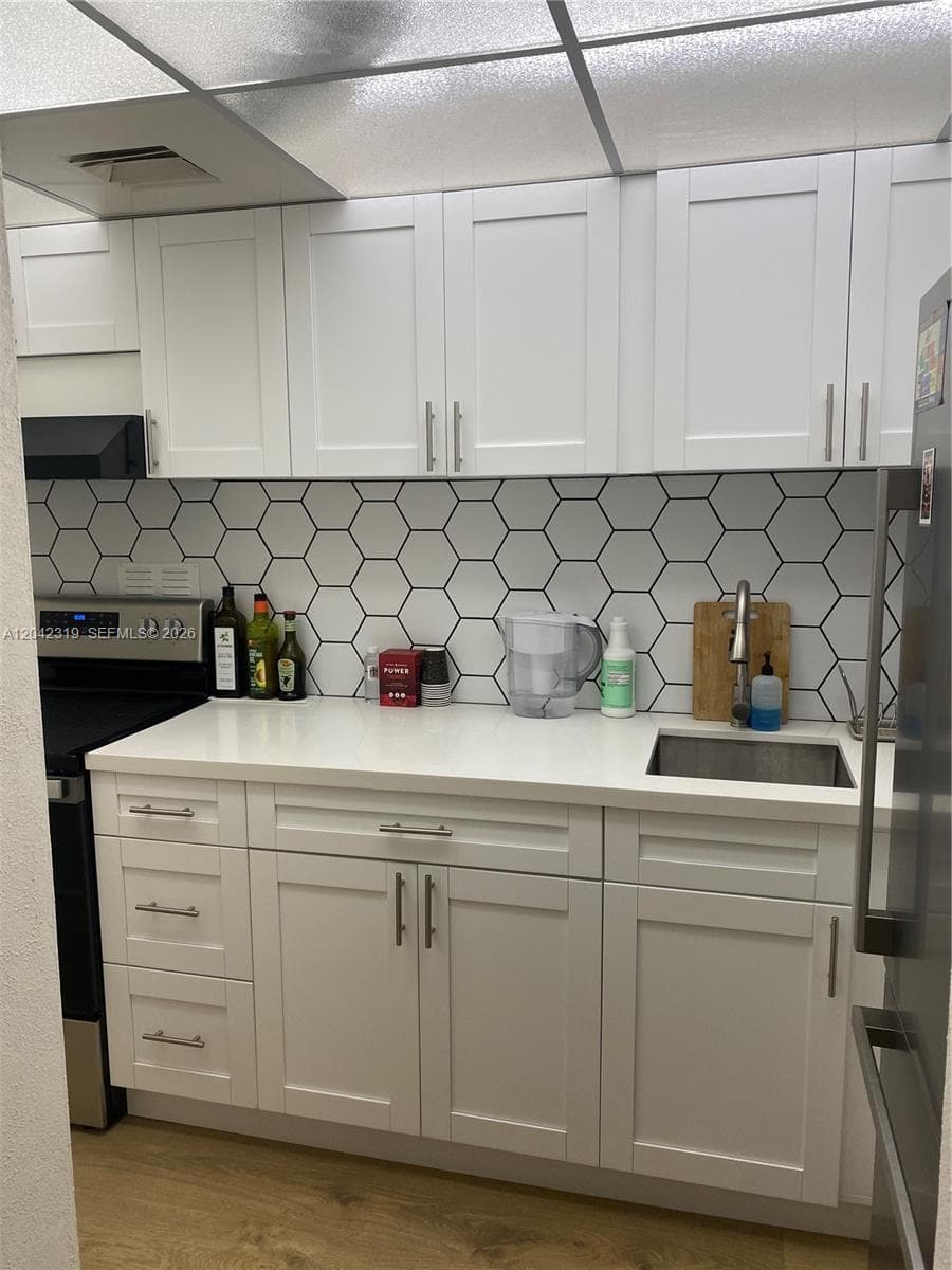 1000 West Avenue # 531, Miami Beach, FL 33139 photo 4