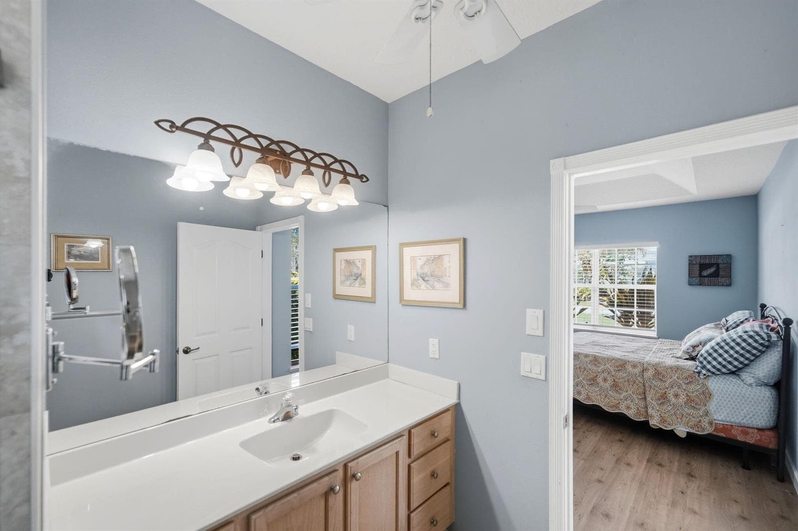 426 NE Vanda Terrado, Jensen Beach, FL 34957 photo 5