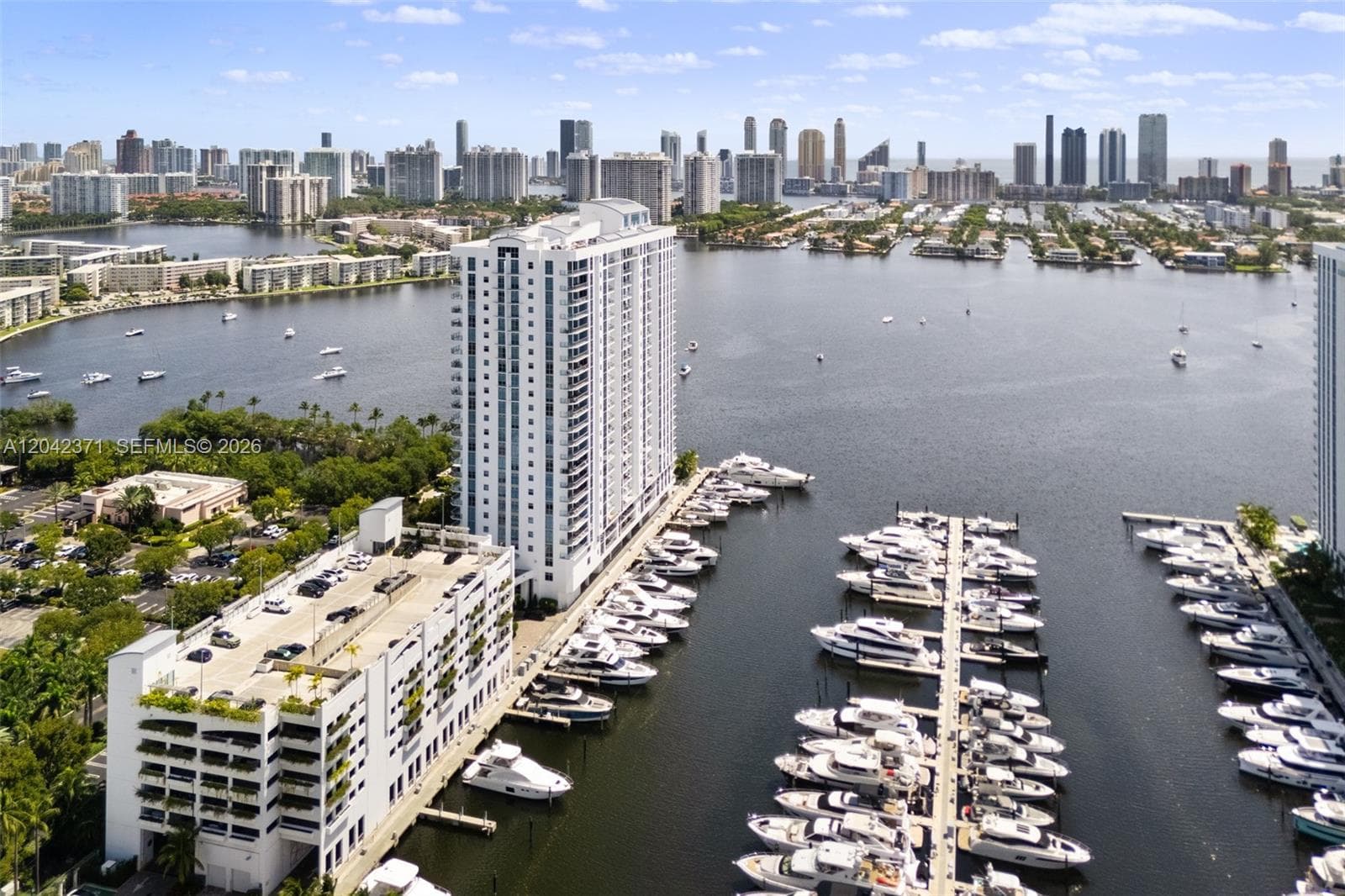 17301 Biscayne Blvd # 1704, North Miami Beach, FL 33160 photo 2