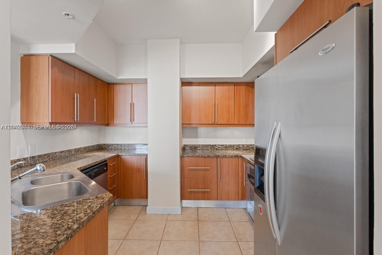 888 S Douglas Rd # 1405, Coral Gables, FL 33134 photo 5