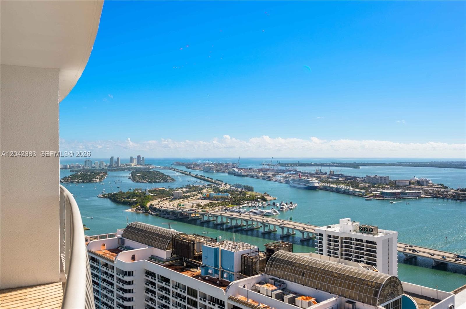 1750 N Bayshore Dr # 5212, Miami, FL 33132 photo 2