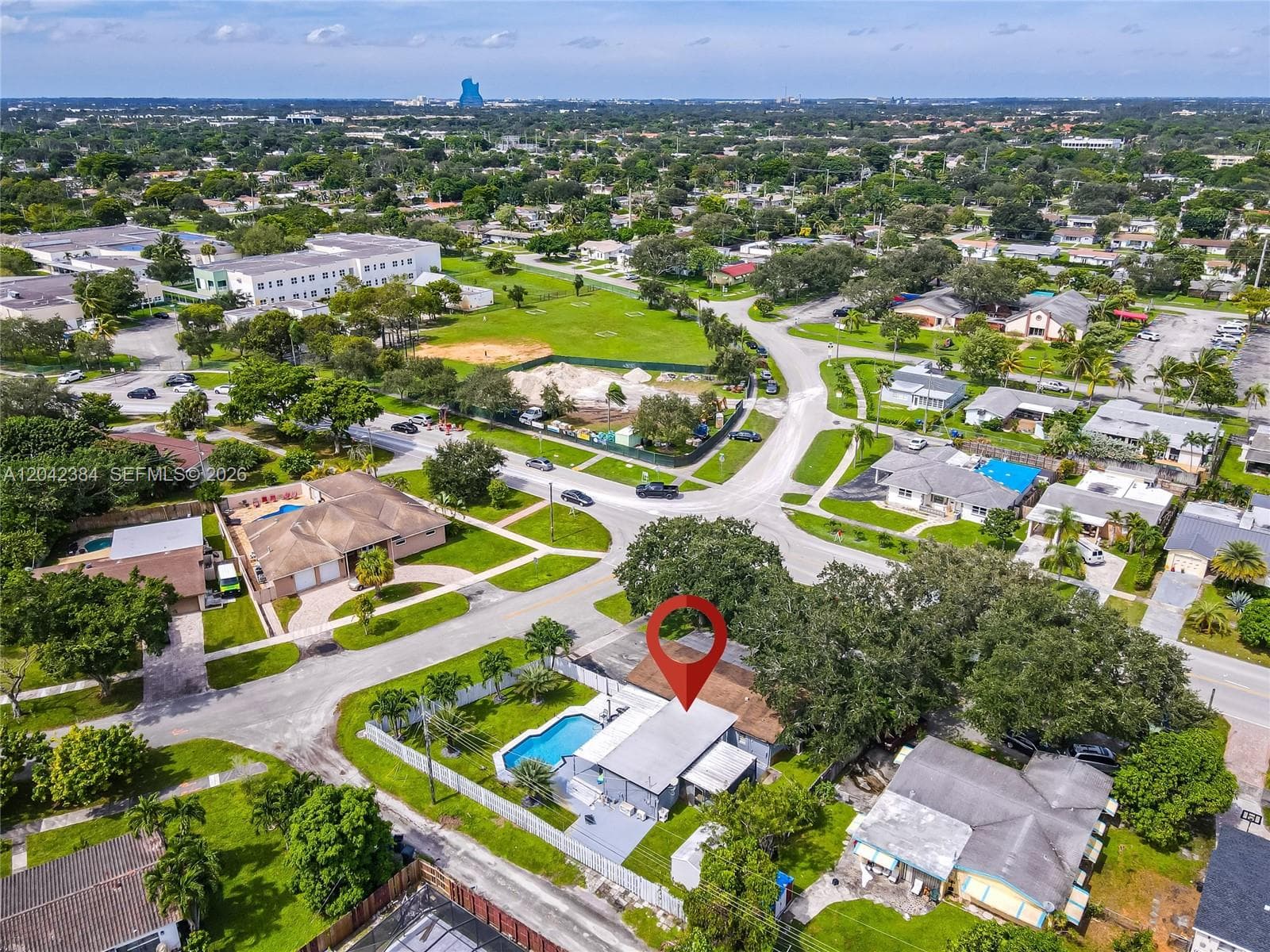 3338 Taft St, Hollywood, FL 33021 photo 3