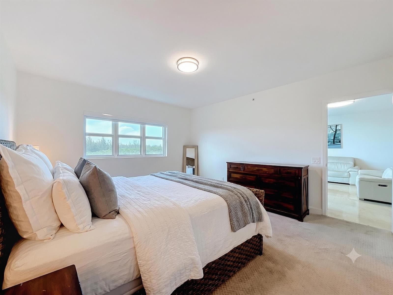 14951 Royal Oaks Lane # 505, North Miami, FL 33181 photo 3