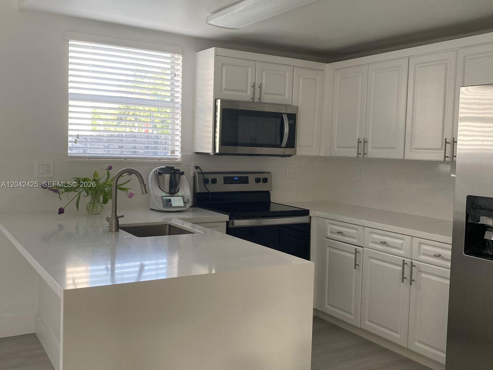 5245 NW 112th Ave # 8, Doral, FL 33178 photo 3