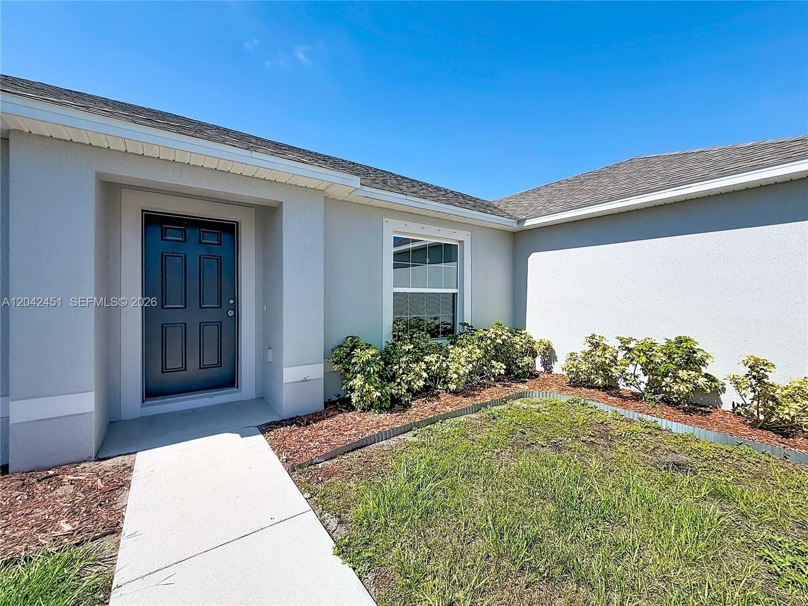666 SW Jeanne Ave, Port St. Lucie, FL 34953 photo 2