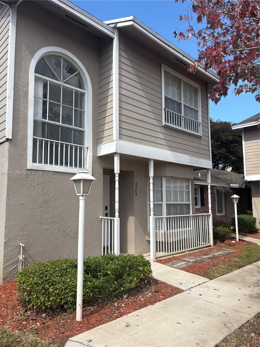 3743 NW 122nd Ter, Sunrise, FL 33323 photo 2