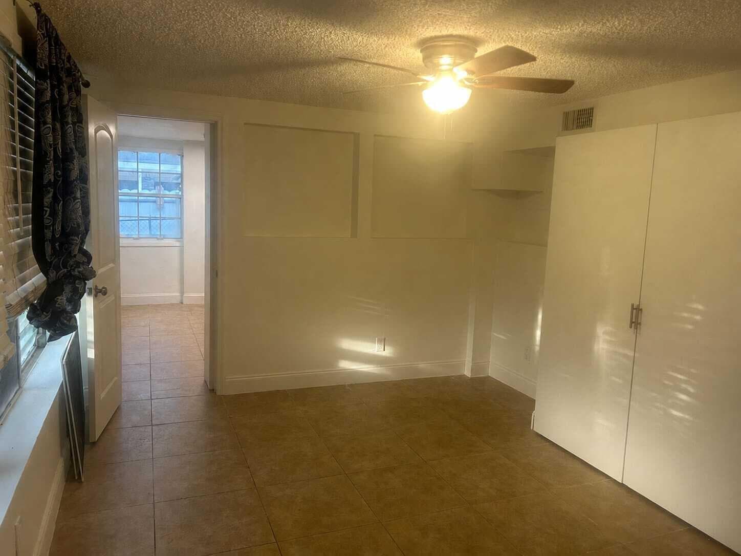 1067 Iroquois Avenue, Fort Lauderdale, FL 33312 photo 4