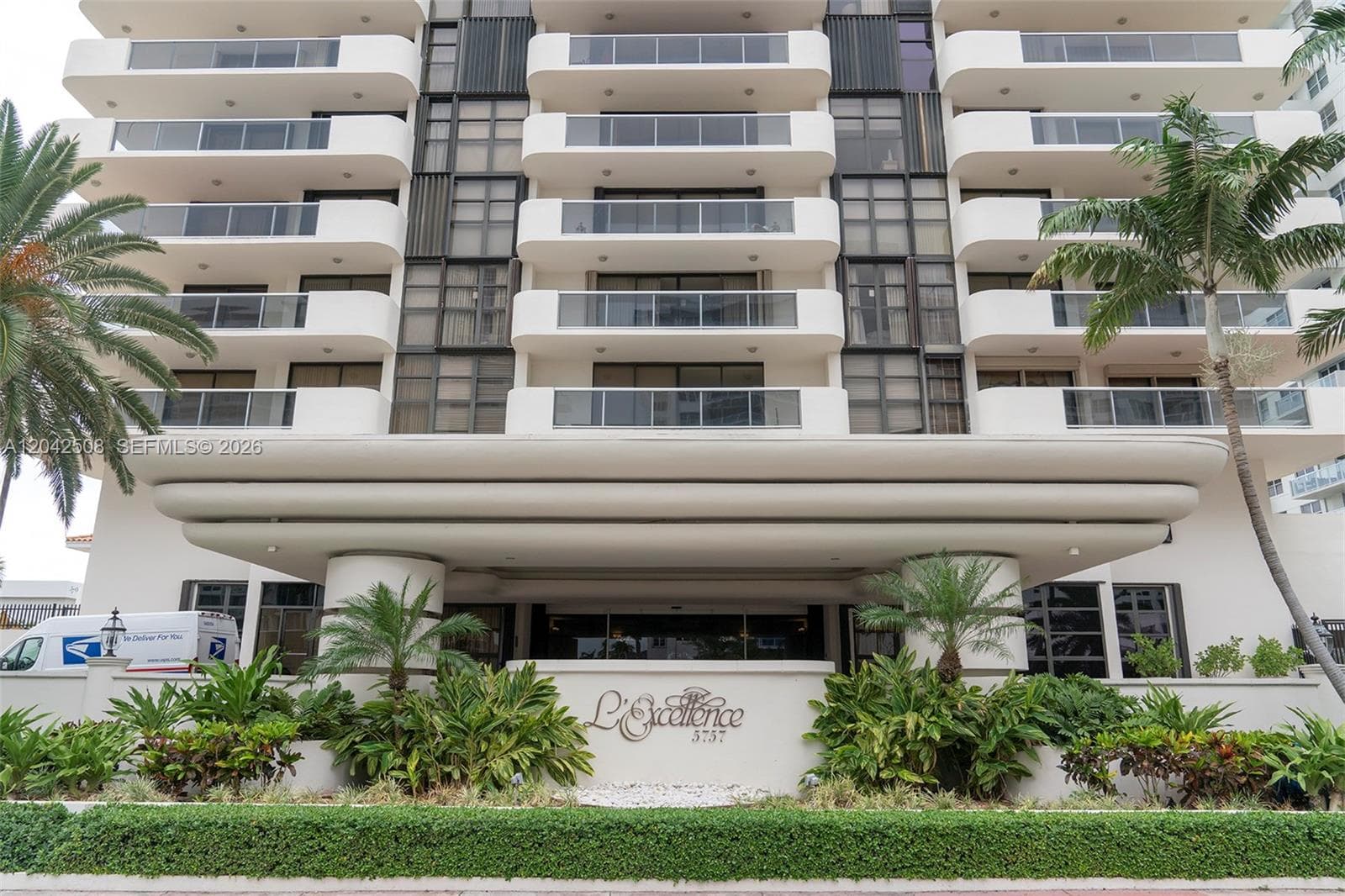 5757 Collins Ave # 1604, Miami Beach, FL 33140 photo 2