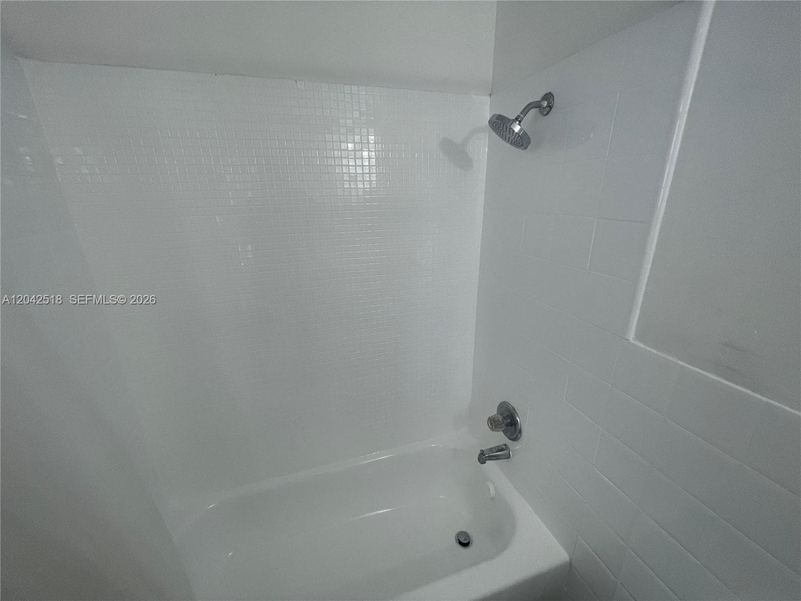 1717 NW 16th St, Miami, FL 33125 photo 4