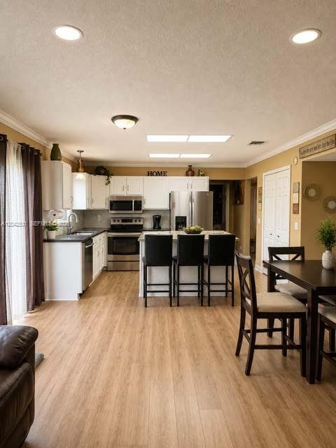 4351 Leicester Ct, West Palm Beach, FL 33409 photo 3