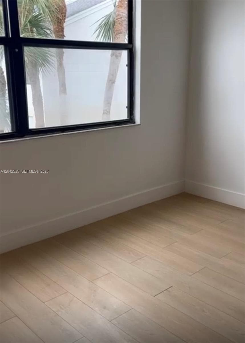 738 Executive Center Dr # 23, West Palm Beach, FL 33401 photo 3