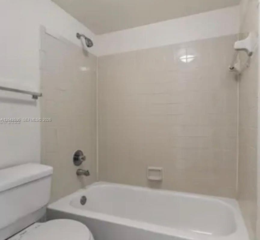 738 Executive Center Dr # 23, West Palm Beach, FL 33401 photo 5