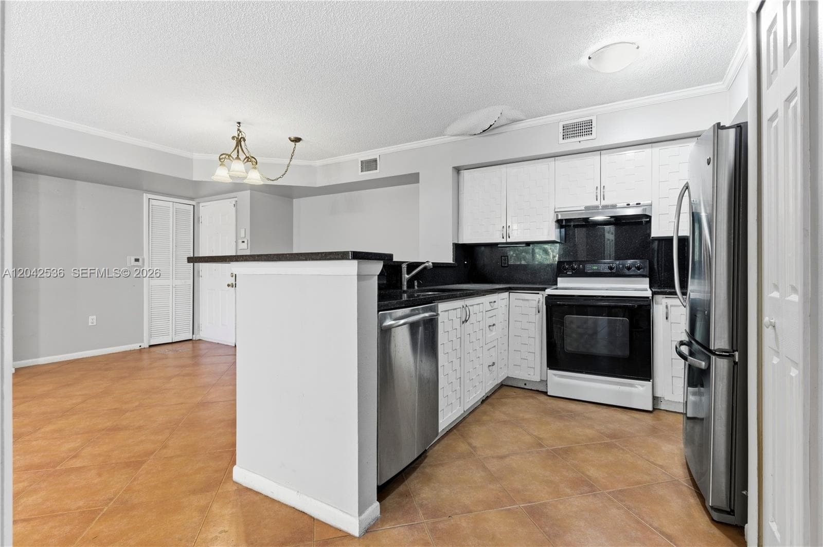 1721 Village Blvd # 104, West Palm Beach, FL 33409 photo 3