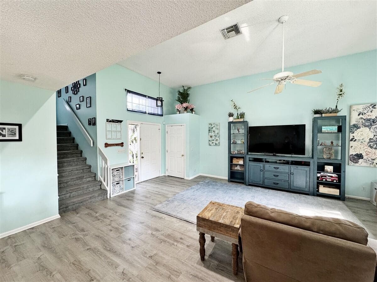 1020 NW 107th Avenue, Plantation, FL 33322 photo 4