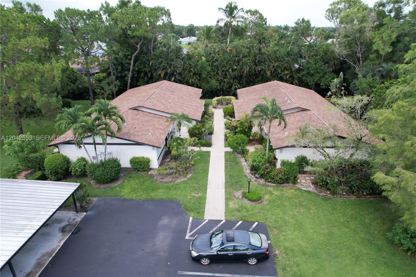 1001 Pine Isle Ln # 1001, Naples, FL 34112 photo 4