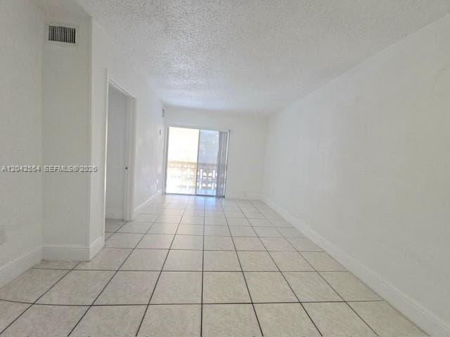 2441 NW 13th St # 62, Miami, FL 33125 photo 4