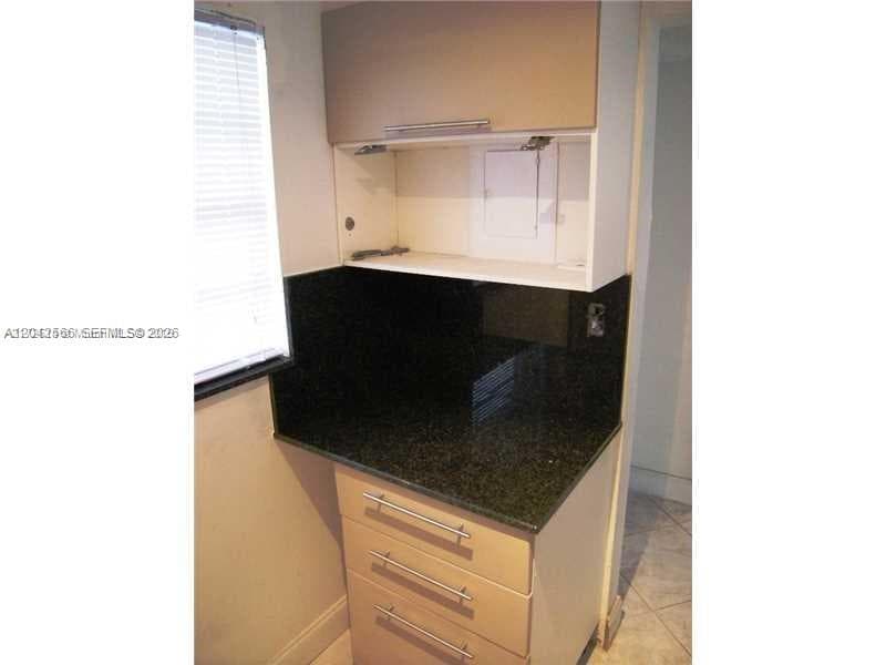 701 Euclid Ave # 403, Miami Beach, FL 33139 photo 3