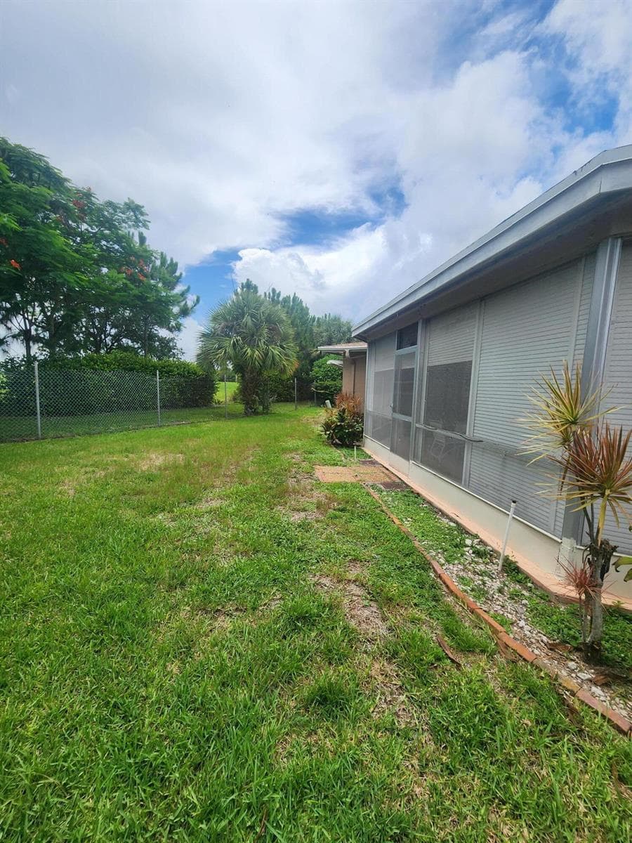 4821 NW 13th Avenue, Deerfield Beach, FL 33064 photo 3
