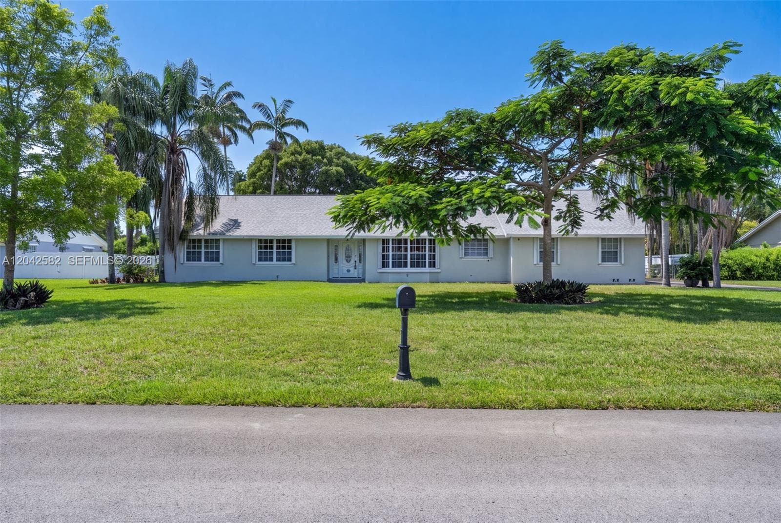 1728 NW 20th St, Homestead, FL 33030 photo 3