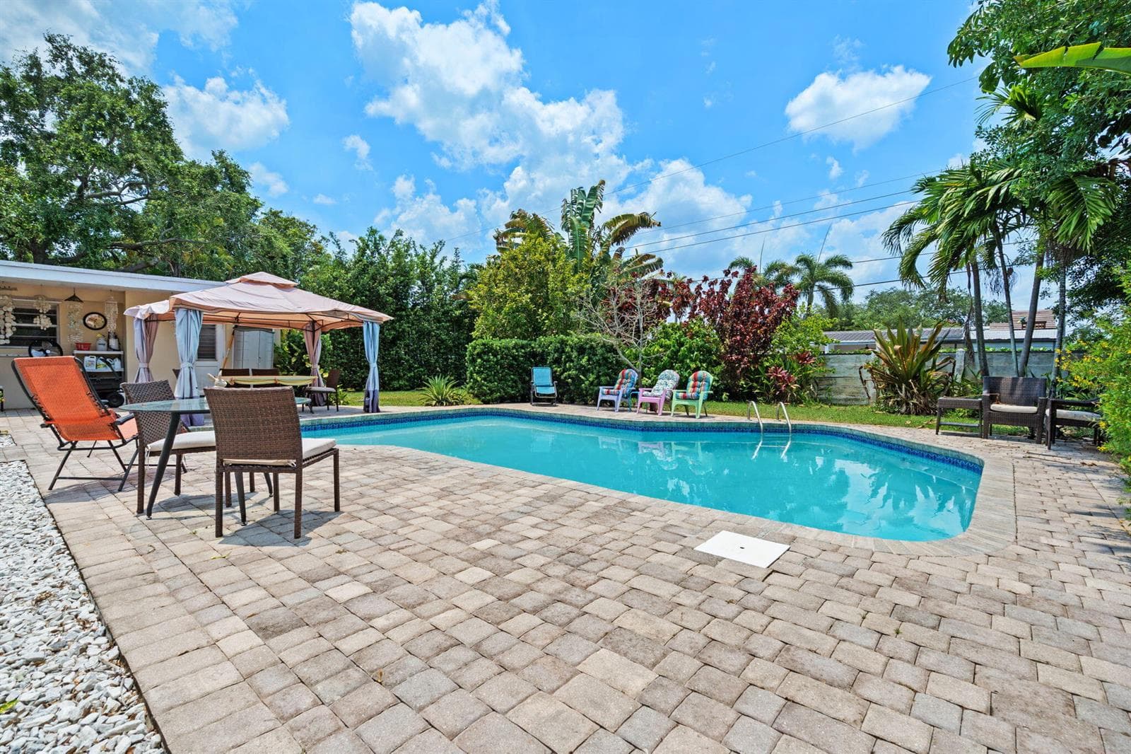 4921 Jackson Street, Hollywood, FL 33021 photo 2