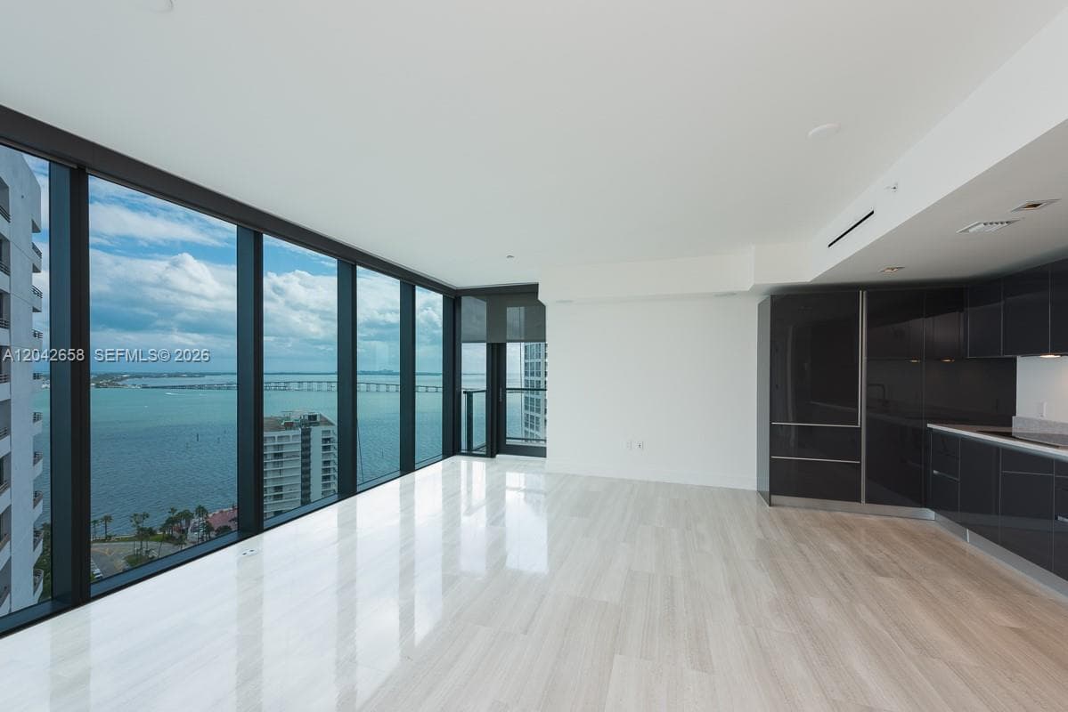 1451 Brickell Ave # 2103, Miami, FL 33131 photo 4