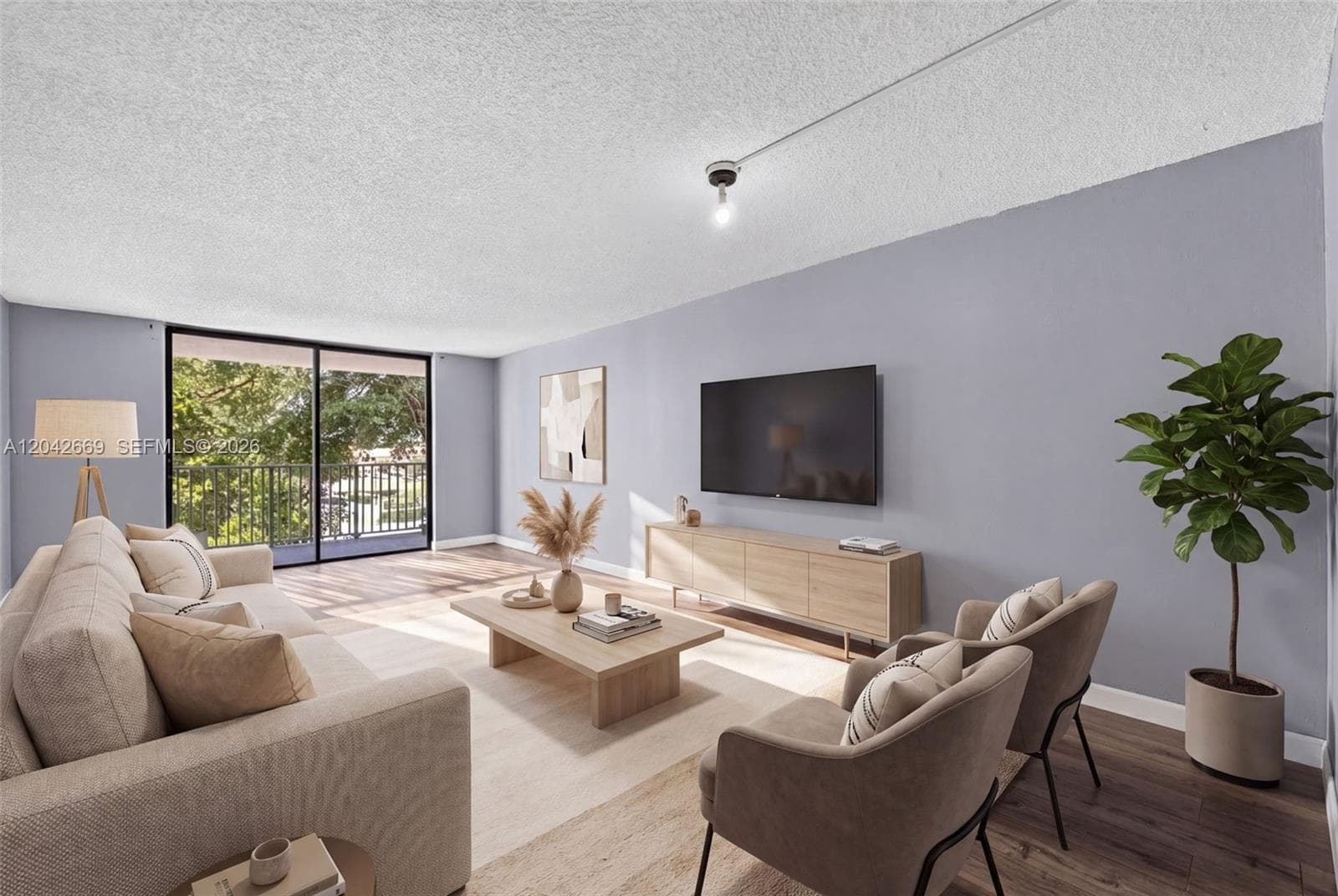 6190 Woodlands Blvd # 316, Tamarac, FL 33319 photo 2