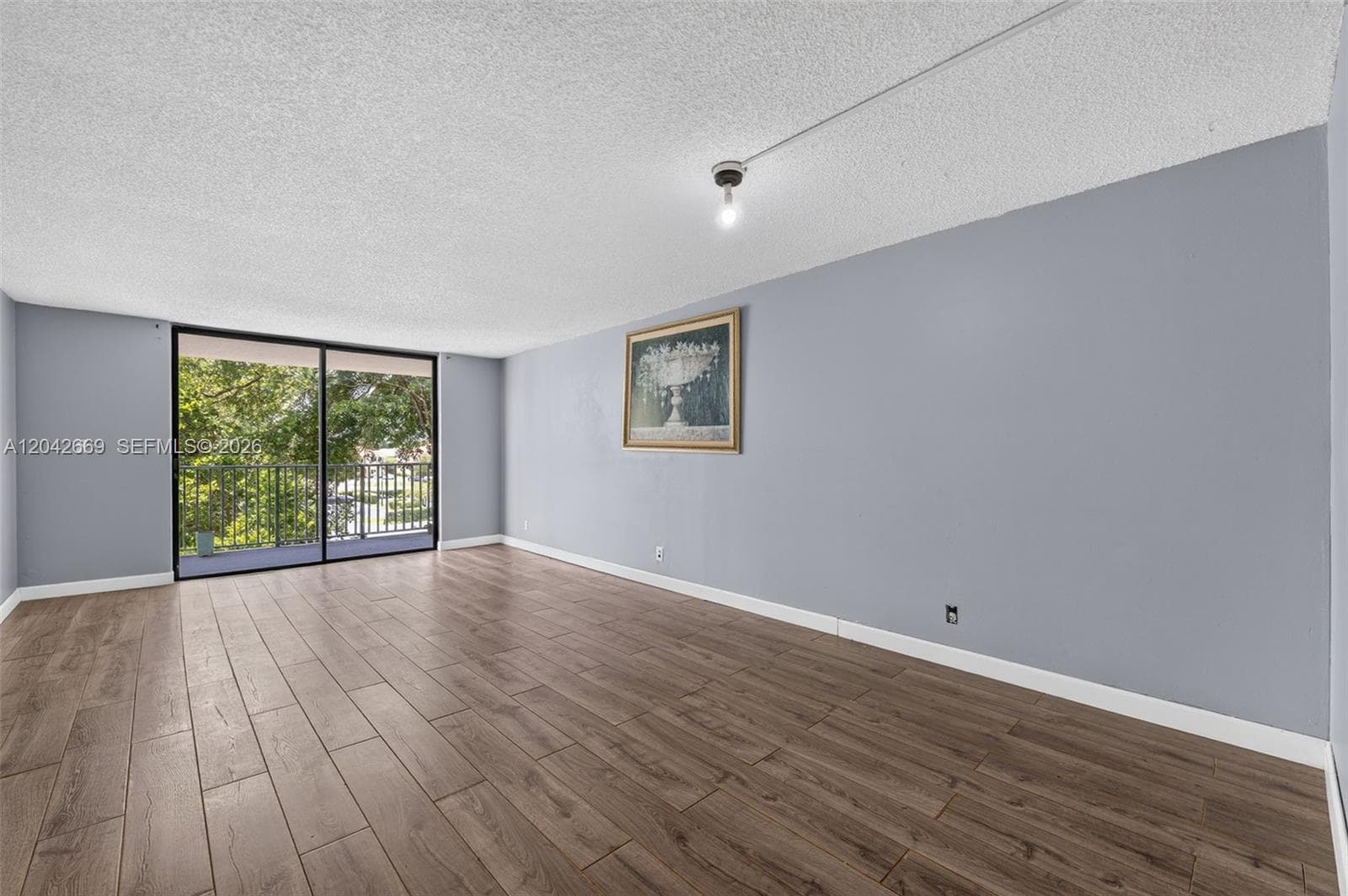 6190 Woodlands Blvd # 316, Tamarac, FL 33319 photo 3
