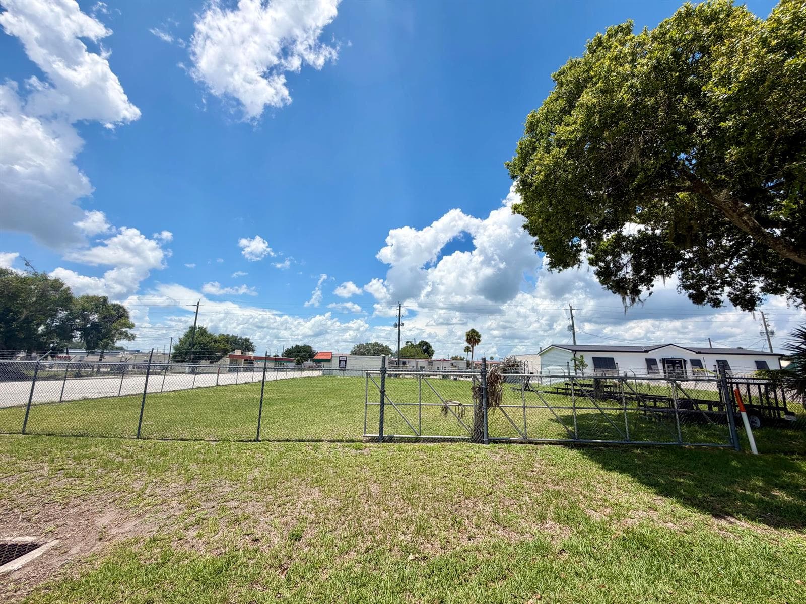 203 SW 3rd Avenue, Okeechobee, FL 34974 photo 2