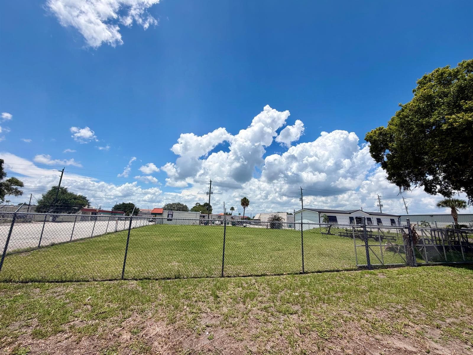 203 SW 3rd Avenue, Okeechobee, FL 34974 photo 3